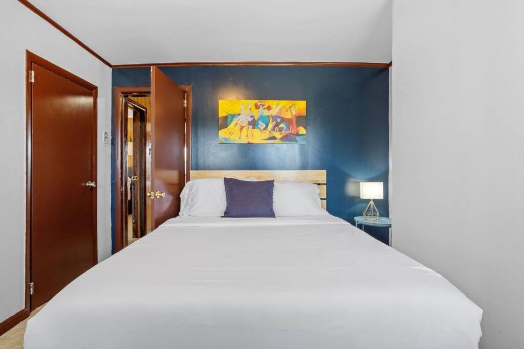 Apartment 5 Bedrooms Ac Designer Island Paradise Getaway *